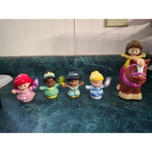 Fisher Price Little People Princess 6 pc Lot plus Philippe EXCELLENT